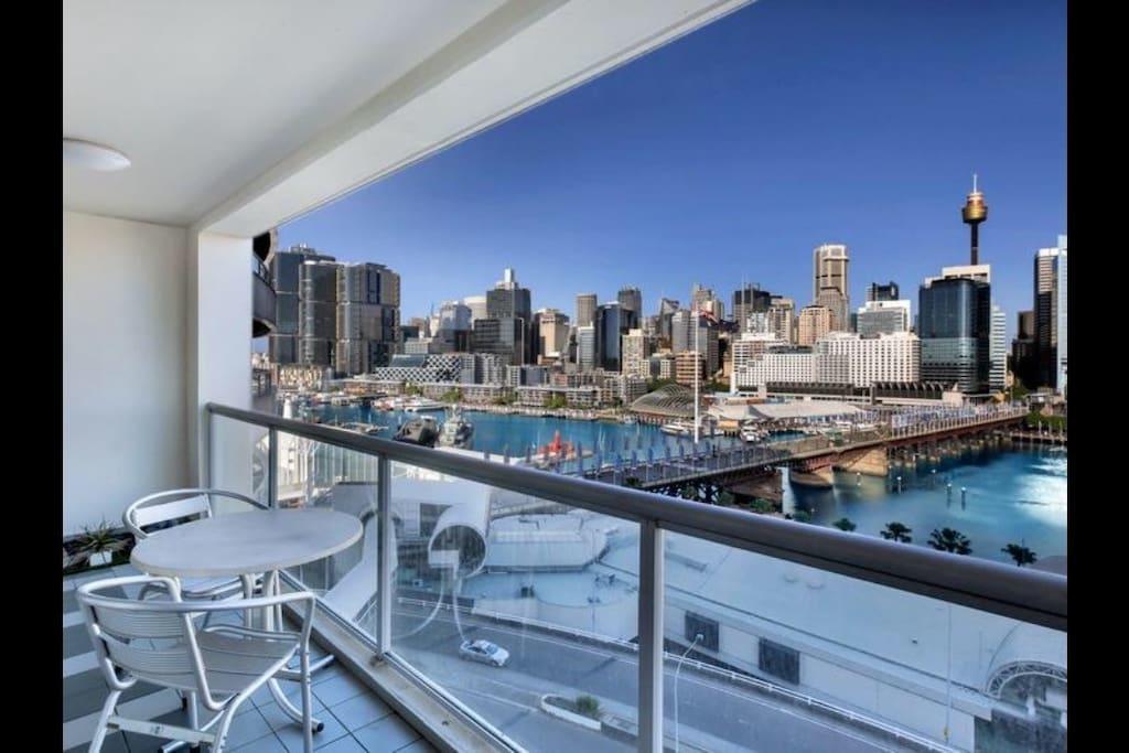 Darling Harbour 2 Bedroom Apartment Сідней Екстер'єр фото