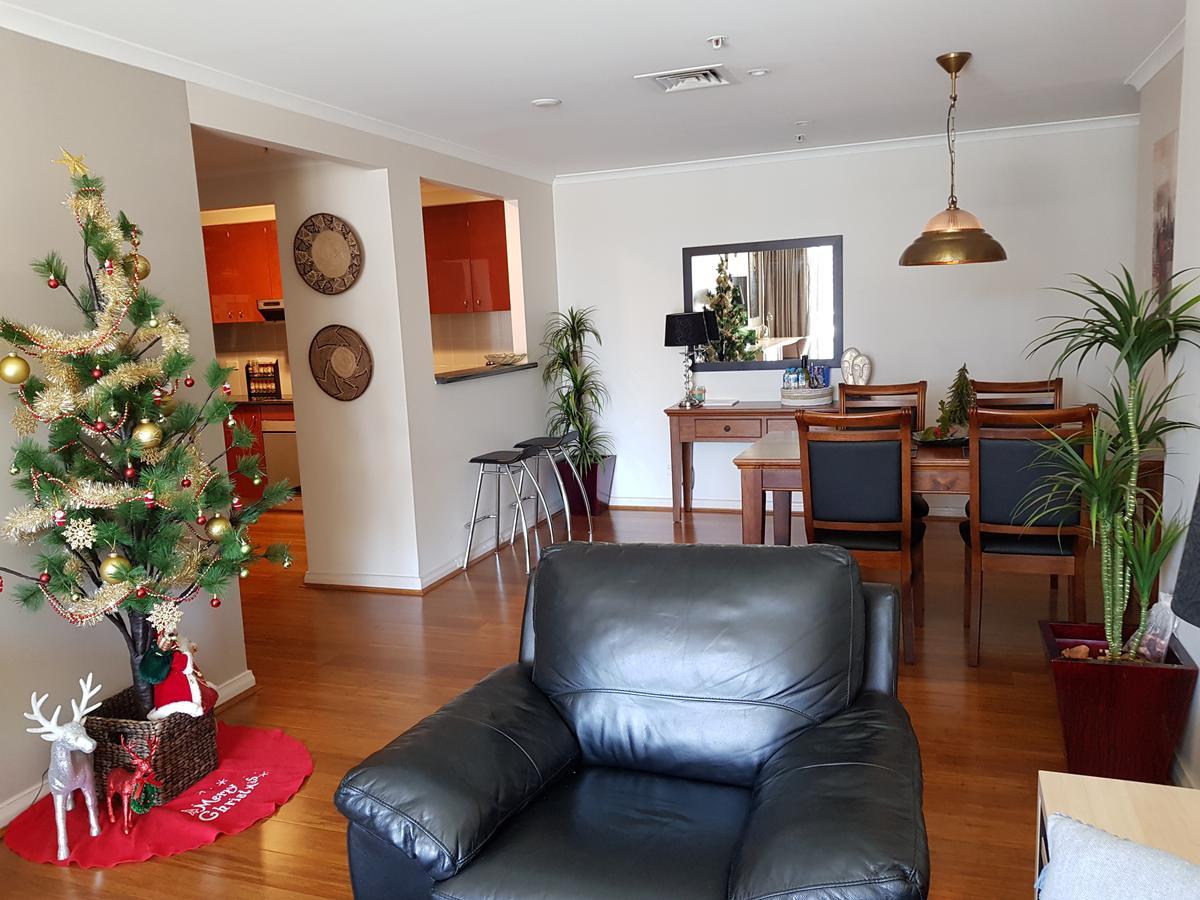 Darling Harbour 2 Bedroom Apartment Сідней Екстер'єр фото